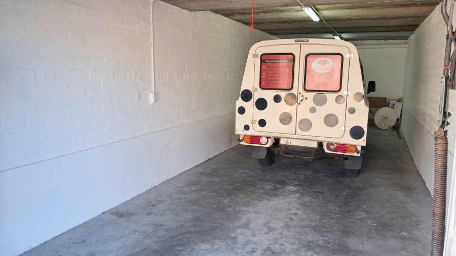 2 Bedroom Property for Sale in Big Bay Western Cape
